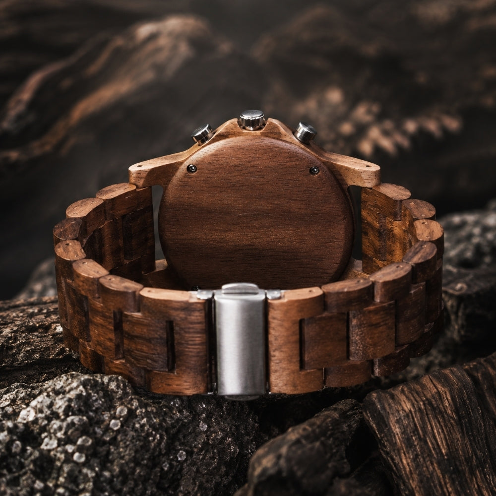 dos de montre en bois de noyer