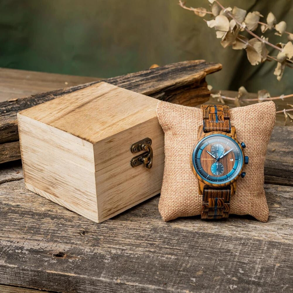 montre-homme-en-bois-bleu