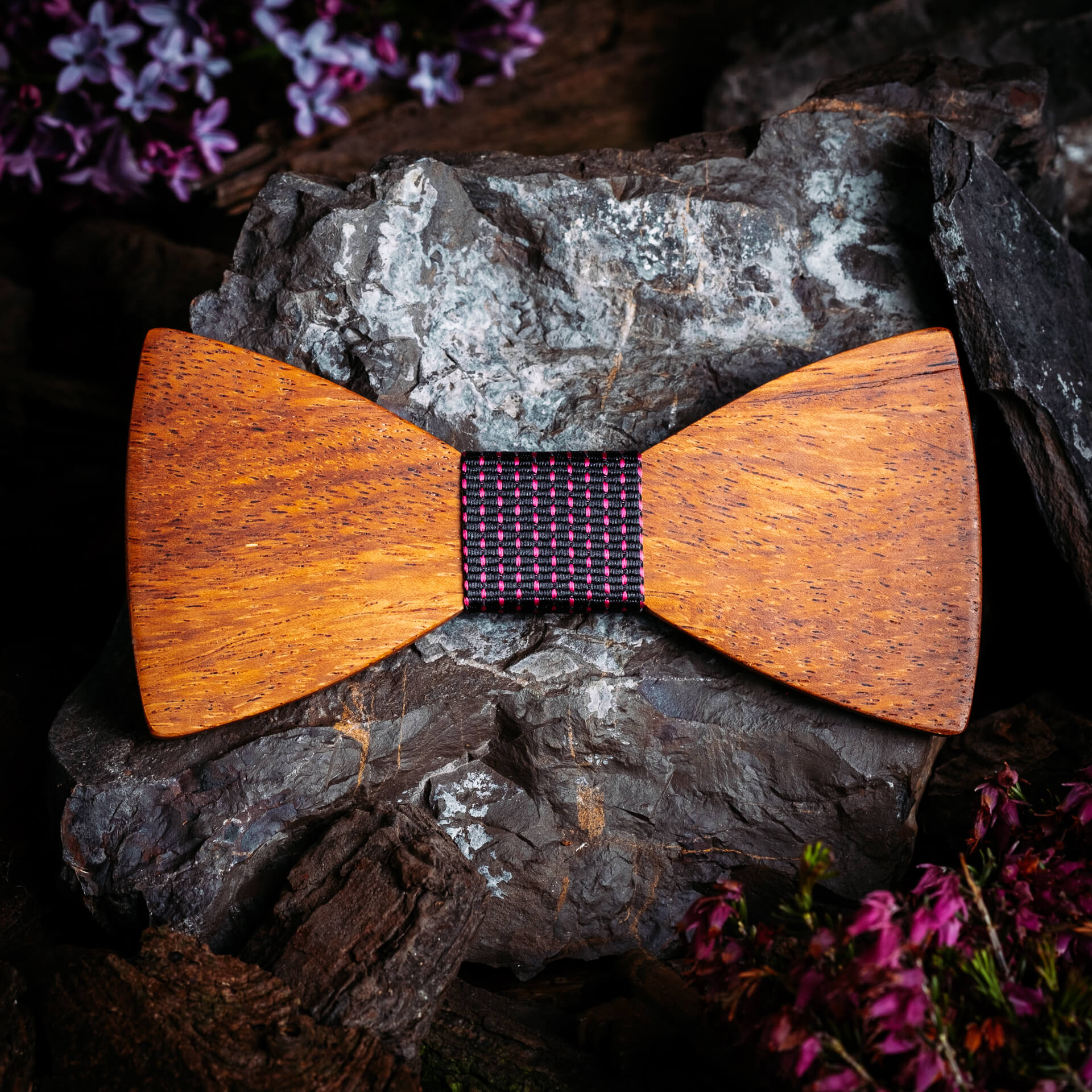 Noeud Papillon en Bois - Noyer Rouge