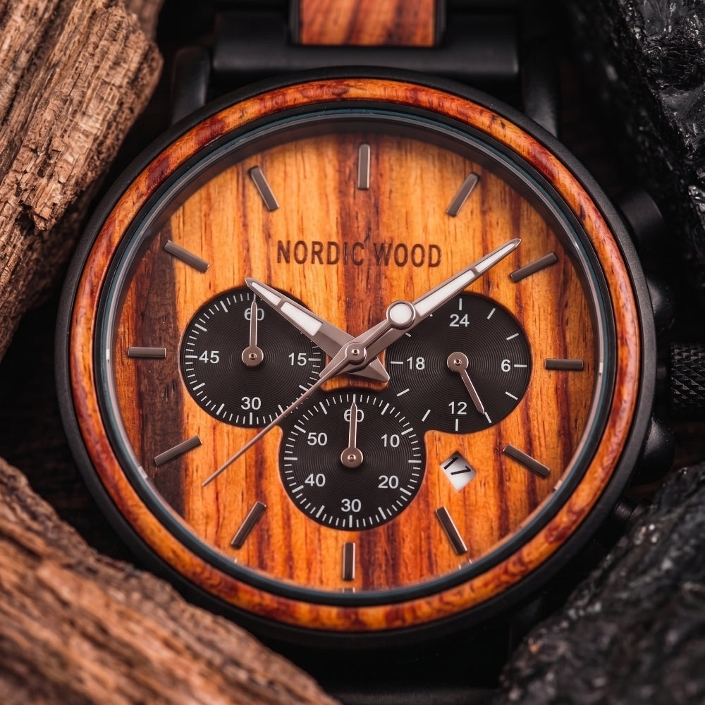 montre-cadran-rouge-bois